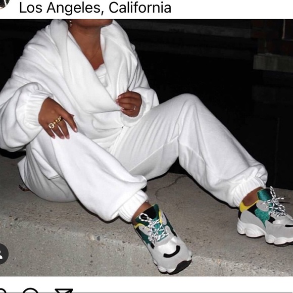 SZM - Laina Rauma teddy 24 sweatPants white loungewear lightly used - Picture 8 of 11